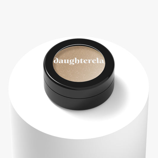 Club - Premium sparkle-eyeshadow from Daughterela - Just $12! Shop now at Daughterela